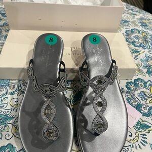 Mila Paoli Silver Sandals with Elegant Design